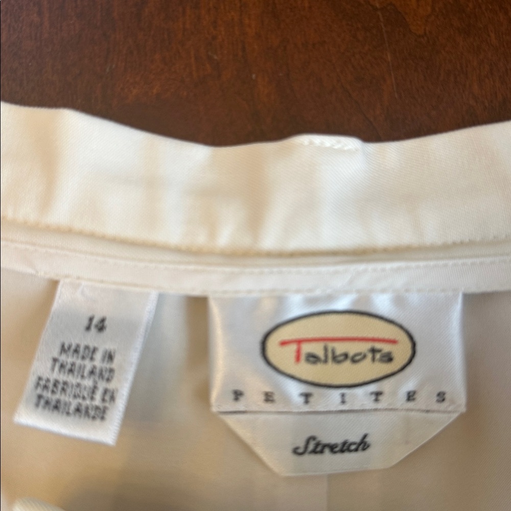 Talbots Blazer and pants crams size 14. Like new condition pants suit. - Picture 9 of 10